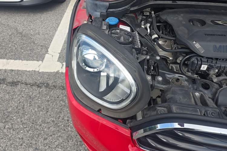 Used MINI Countryman 2018 1.5T COOPER Artist Right Front Headlight