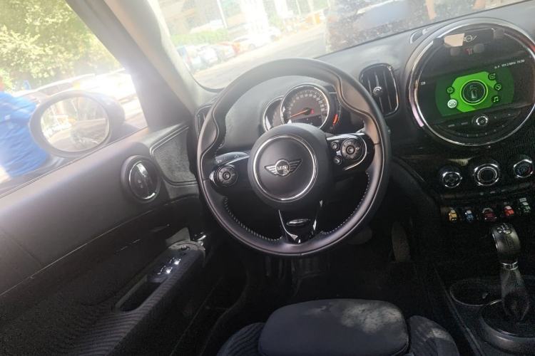 Used MINI Countryman 2018 1.5T COOPER Artist Steering Wheel