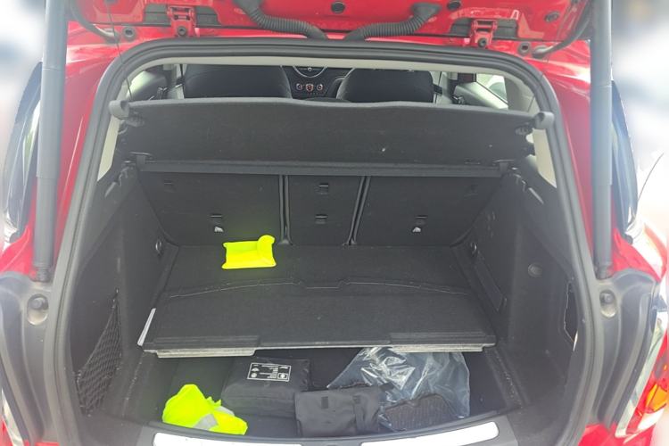 Used MINI Countryman 2018 1.5T COOPER Artist Trunk