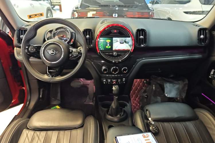 Used MINI Countryman 2018 2.0T COOPER S ALL4 Artist Center Console