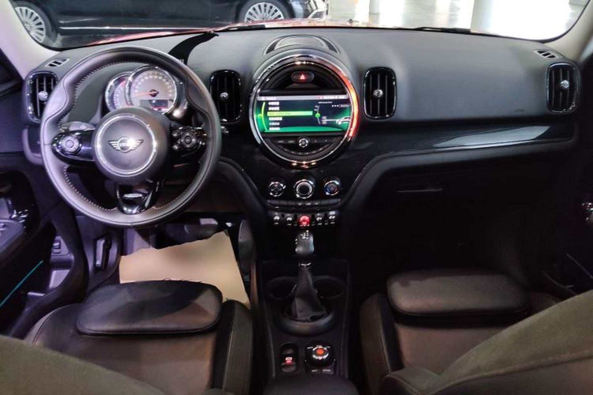Used MINI Countryman 2018 1.5T COOPER ALL4 Artist Center Console