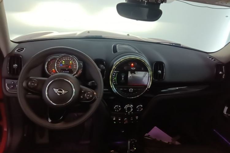 Used MINI Countryman 2018 1.5T COOPER Special Edition Center Console