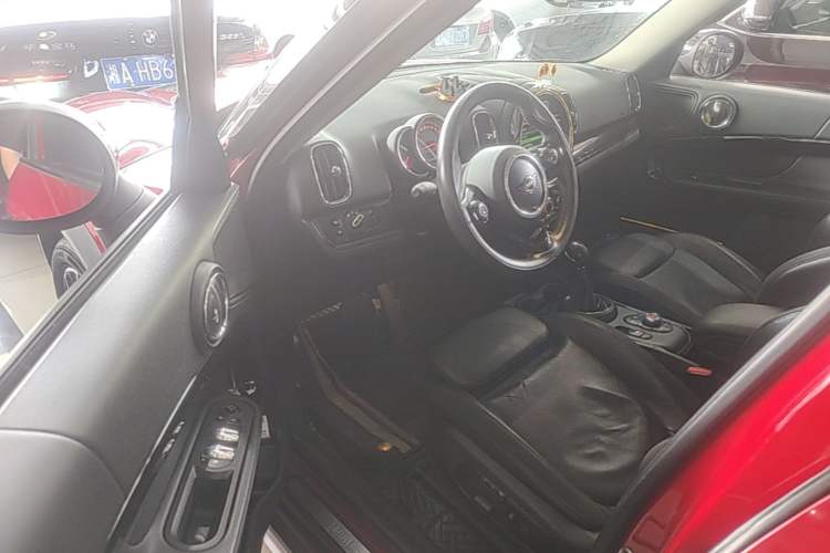Used MINI Countryman 2018 1.5T COOPER ALL4 Artist Driver Seat