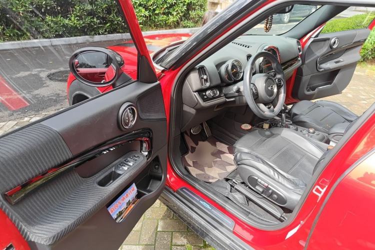 Used MINI Countryman 2018 2.0T COOPER S ALL4 Racing Driver Driver Seat
