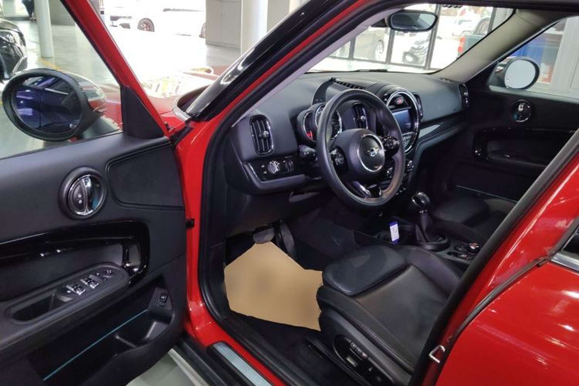 Used MINI Countryman 2018 1.5T COOPER ALL4 Artist Driver Seat