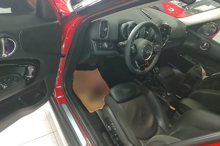 Used MINI Countryman 2018 1.5T COOPER ALL4 Artist Driver Seat