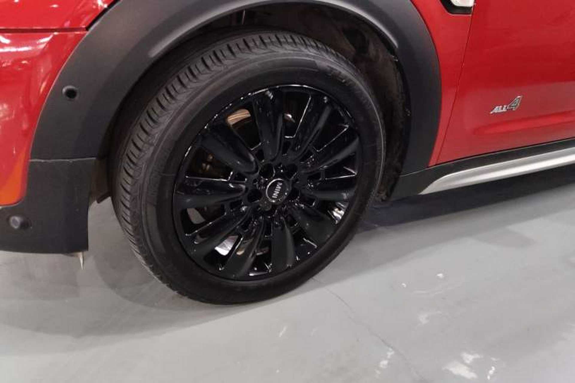 Used MINI Countryman 2018 1.5T COOPER ALL4 Artist Exterior 4