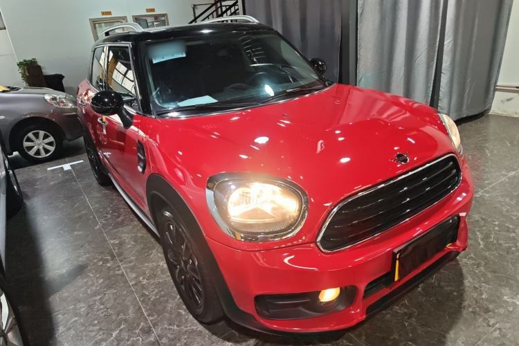 Used MINI Countryman 2018 1.5T COOPER Artist Front Right 45 Deg
