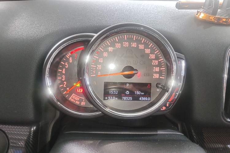 Used MINI Countryman 2018 1.5T COOPER ALL4 Artist Instrument Cluster