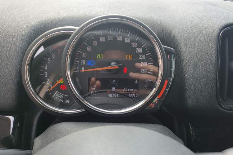 Used MINI Countryman 2018 1.5T COOPER Special Edition Instrument Cluster