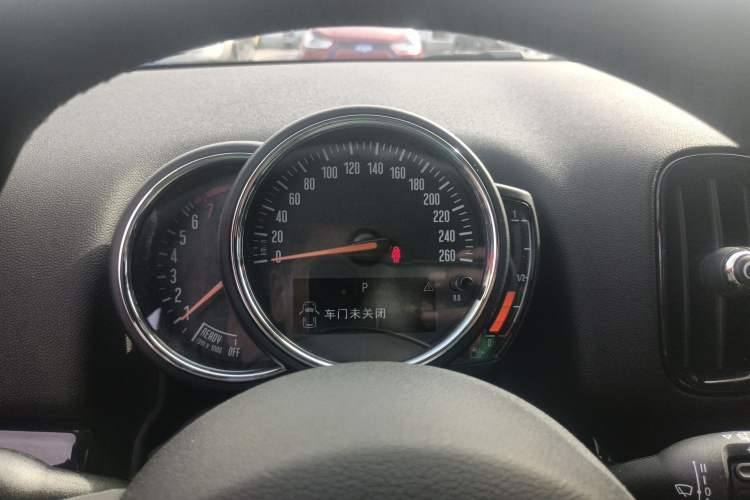 Used MINI Countryman 2018 1.5T COOPER ALL4 Classic Edition Instrument Cluster