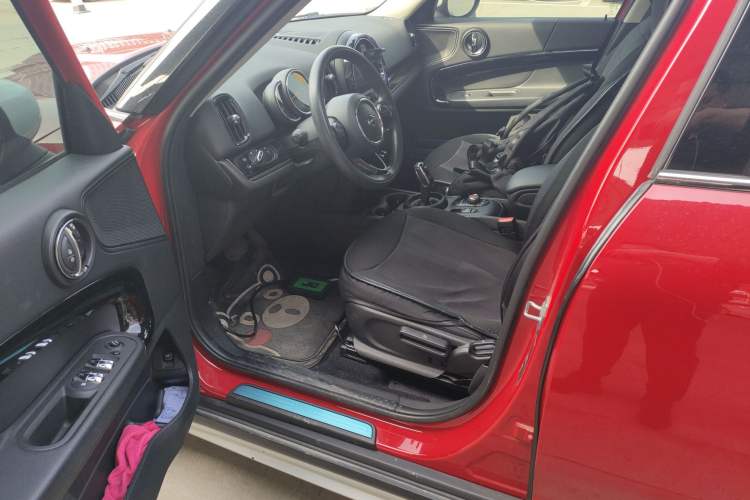 Used MINI Countryman 2018 1.5T COOPER Special Edition Left Front Seat