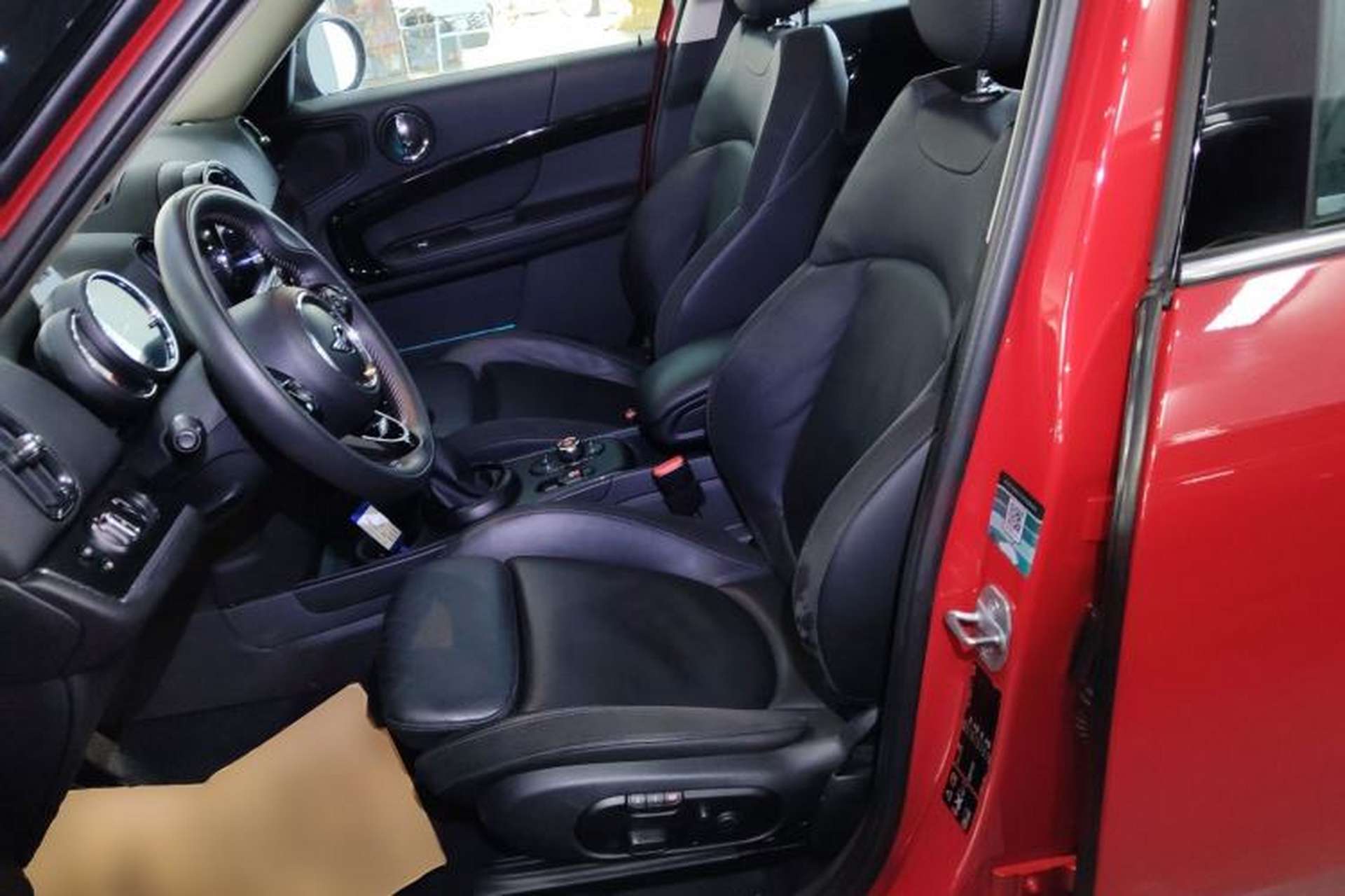 Used MINI Countryman 2018 1.5T COOPER ALL4 Artist Left Front Seat