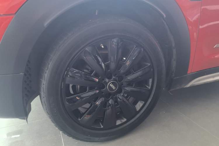 Used MINI Countryman 2018 1.5T COOPER ALL4 Artist Left Front Wheel Hub