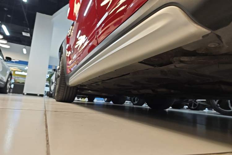 Used MINI Countryman 2018 2.0T COOPER S ALL4 Artist Left Side Sill