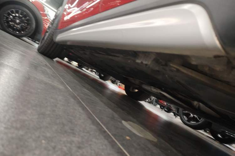 Used MINI Countryman 2018 1.5T COOPER Artist Left Side Sill