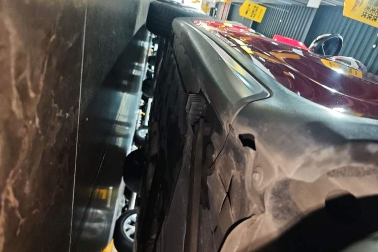 Used MINI Countryman 2018 1.5T COOPER Artist Left Side Sill