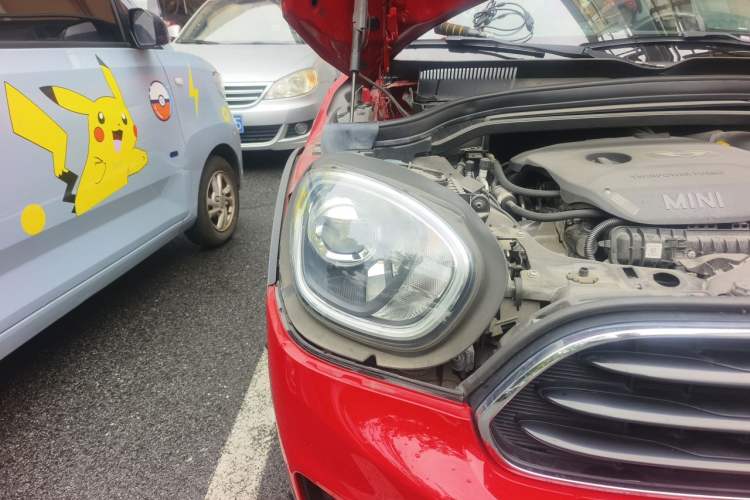Used MINI Countryman 2018 1.5T COOPER Artist Right Front Headlight