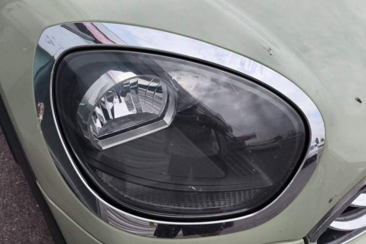 Used MINI Countryman 2018 1.5T COOPER ALL4 Classic Edition Right Front Headlight