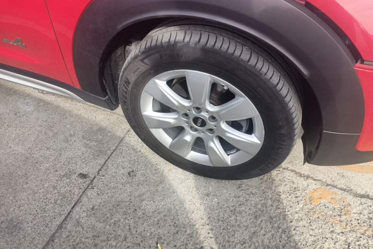 Used MINI Countryman 2018 1.5T COOPER ALL4 Classic Edition Right Front Wheel Hub