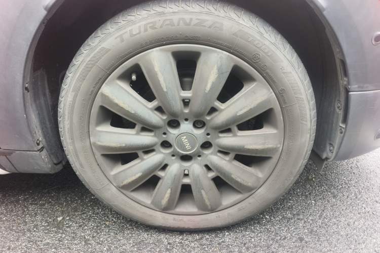 Used MINI Countryman 2018 1.5T COOPER Artist Right Front Wheel Hub