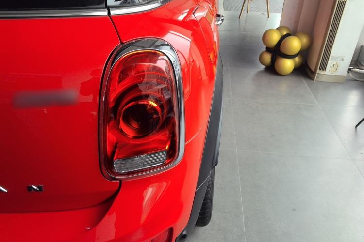 Used MINI Countryman 2018 1.5T COOPER ALL4 Artist Right Rear Taillight
