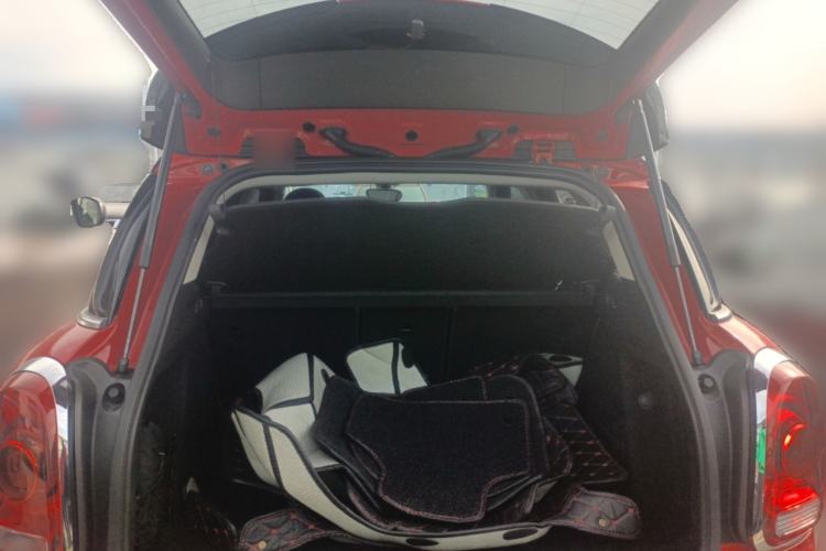 Used MINI Countryman 2018 1.5T COOPER ALL4 Classic Edition Trunk