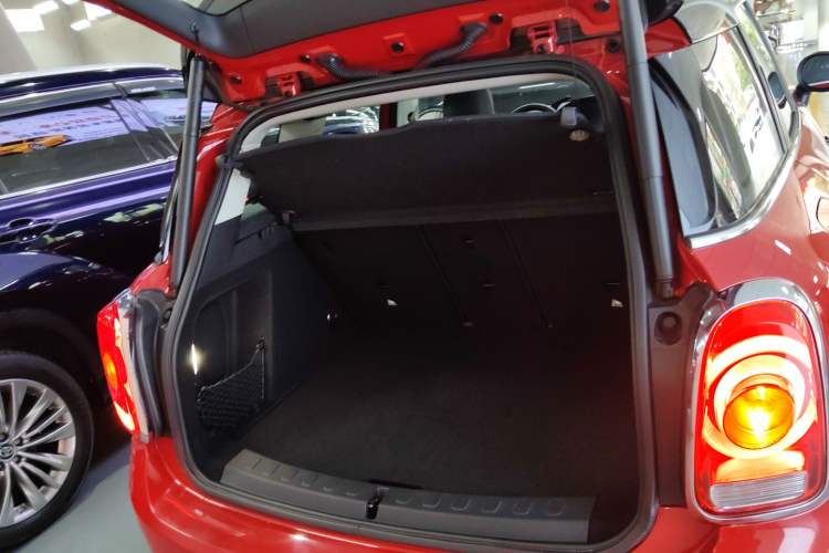 Used MINI Countryman 2018 1.5T COOPER ALL4 Artist Trunk