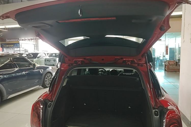 Used MINI Countryman 2018 1.5T COOPER ALL4 Artist Trunk