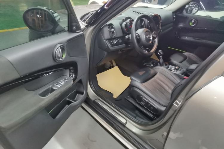 Used MINI Countryman 2018 2.0T COOPER S ALL4 Artist Driver Seat