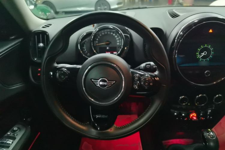 Used MINI Countryman 2018 2.0T COOPER S ALL4 Artist Steering Wheel