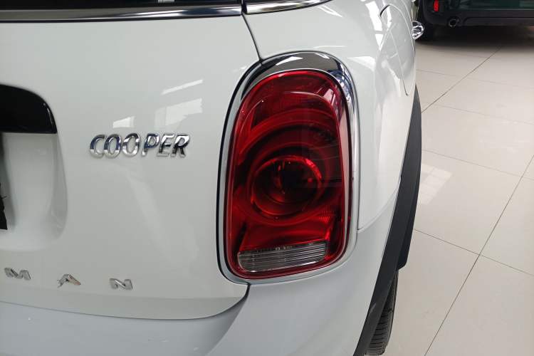 Used MINI Countryman 2018 1.5T COOPER Special Edition Exterior 2
