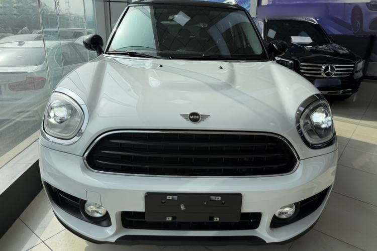 Used MINI Countryman 2018 1.5T COOPER ALL4 Classic Edition Exterior 4