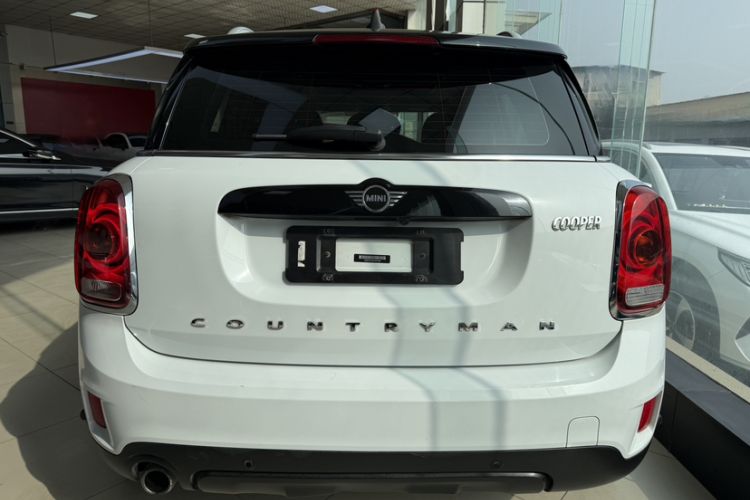 Used MINI Countryman 2018 1.5T COOPER ALL4 Classic Edition Exterior 5