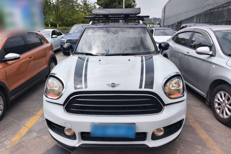 Used MINI Countryman 2018 1.5T COOPER Classic Edition Front