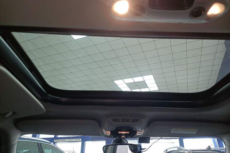 Used MINI Countryman 2018 1.5T COOPER Special Edition Headliner