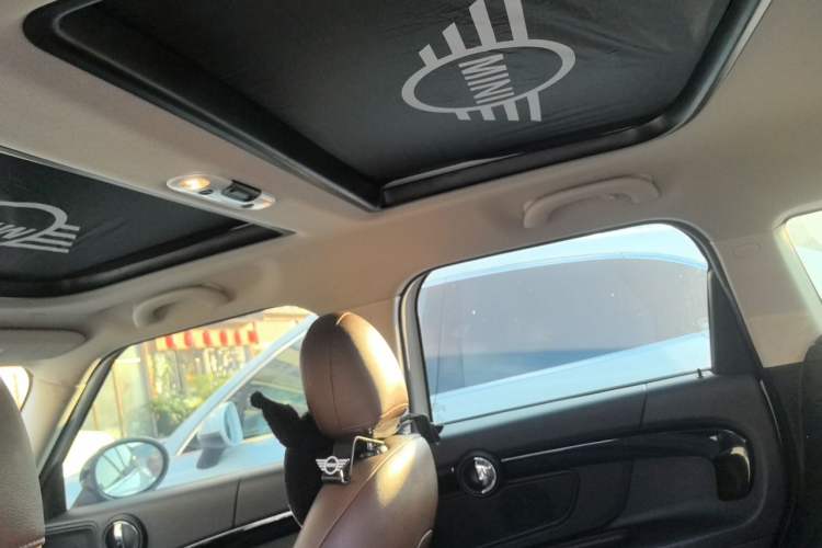 Used MINI Countryman 2018 1.5T COOPER Special Edition Headliner