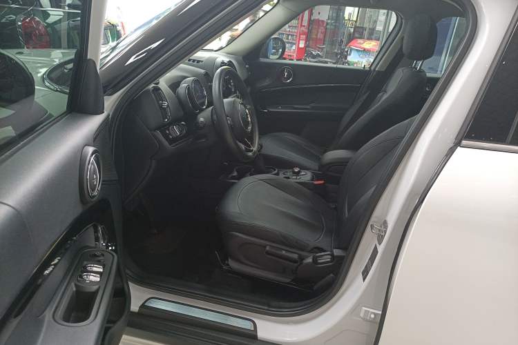 Used MINI Countryman 2018 1.5T COOPER Special Edition Left Front Seat