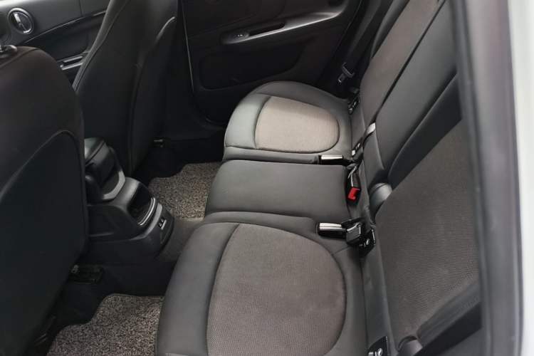 Used MINI Countryman 2018 1.5T COOPER Classic Edition Left Rear Seat