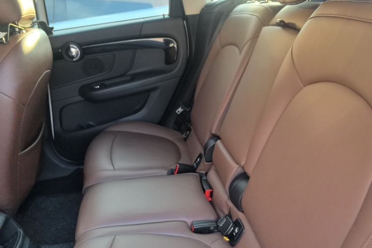 Used MINI Countryman 2018 1.5T COOPER Special Edition Left Rear Seat