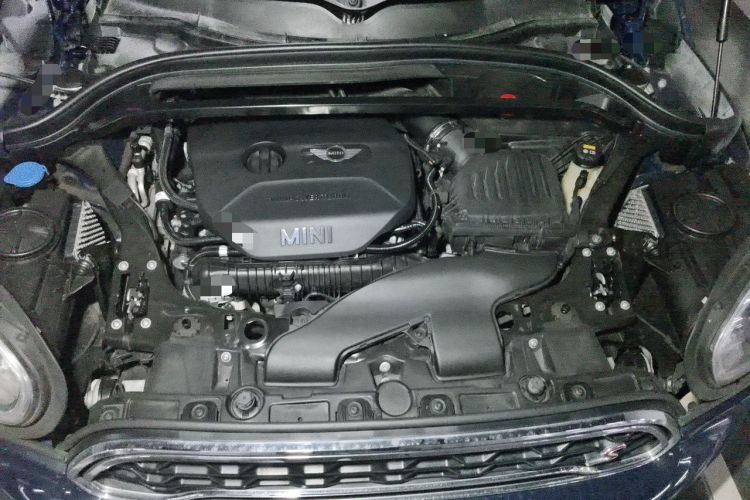Used MINI Countryman 2019 2.0T COOPER S ALL4 Artist Engine Bay