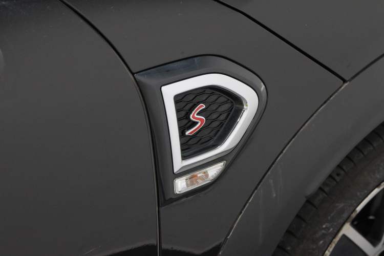 Used MINI Countryman 2019 2.0T COOPER S ALL4 Artist Exterior 7