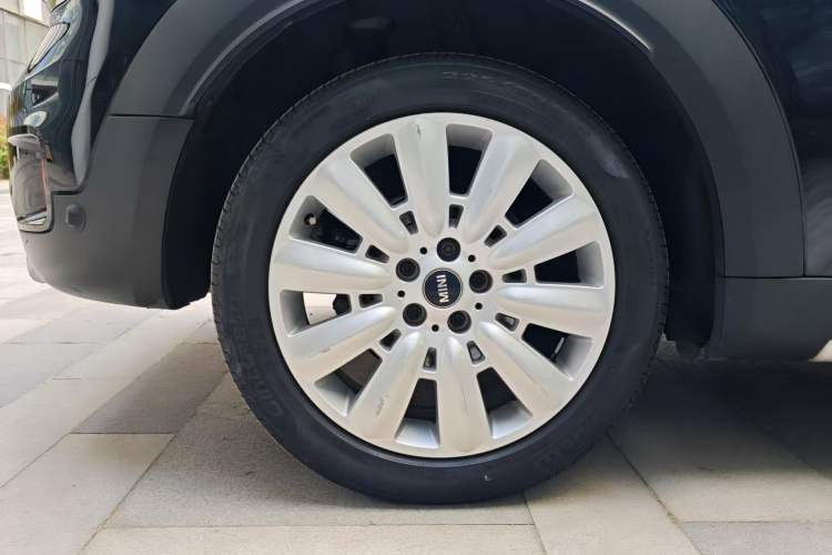Used MINI Countryman 2019 2.0T COOPER S ALL4 Classic Edition Exterior 8