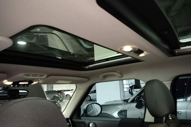 Used MINI Countryman 2019 2.0T COOPER S ALL4 Classic Edition Headliner