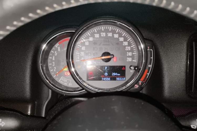 Used MINI Countryman 2019 2.0T COOPER S ALL4 Artist Instrument Cluster