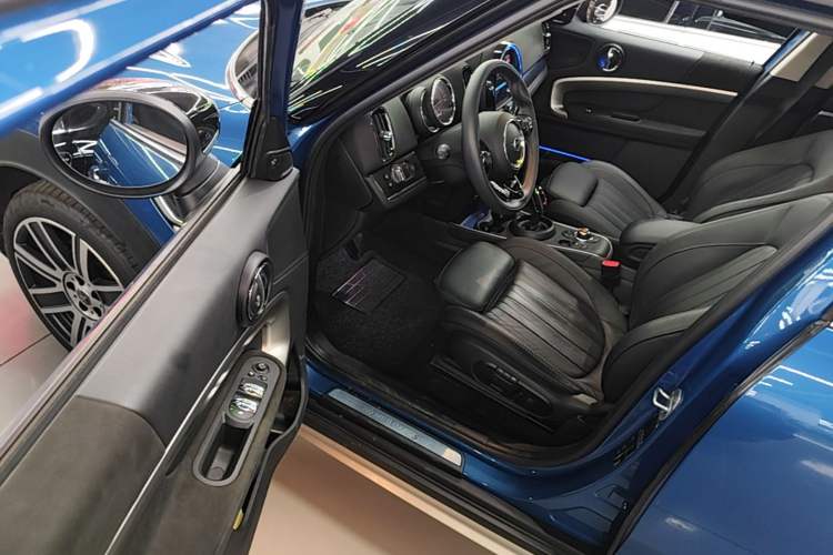 Used MINI Countryman 2019 2.0T COOPER S ALL4 Artist Driver Seat