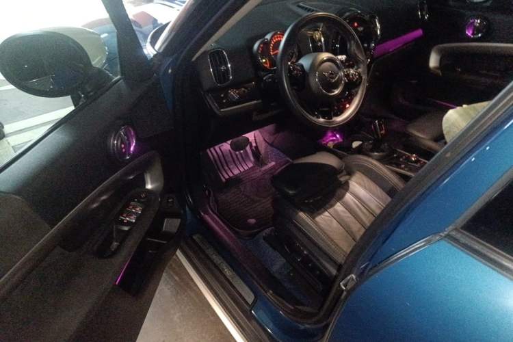 Used MINI Countryman 2019 2.0T COOPER S ALL4 Artist Driver Seat