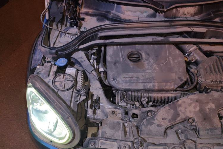 Used MINI Countryman 2019 1.5T COOPER Artist Weekend Travel Edition Engine Bay Right