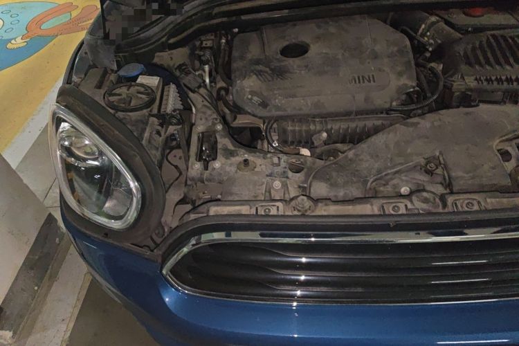 Used MINI Countryman 2019 1.5T COOPER Artist Weekend Travel Edition Engine Bay Right