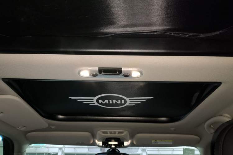 Used MINI Countryman 2019 2.0T COOPER S ALL4 Artist Headliner